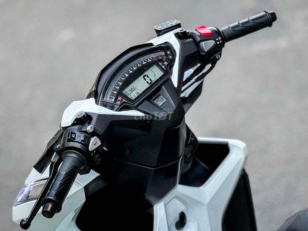 vario 125 2021 kiễng đẹp khoá smk nợ xấu trả 50% ạ. Mua bán Xe máy tại Quận Bình Tân Tp Hồ Chí Minh được đăng bởi Xe Máy Qúy Le hình 5