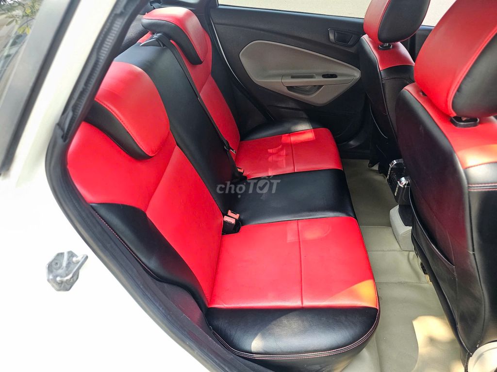 Ford Fiesta 2015 1.5 AT Trend - 112000 km. Mua bán Ô tô tại Thành phố Thủ Đức Tp Hồ Chí Minh được đăng bởi Phạm Thị Xuân Mai hình 8
