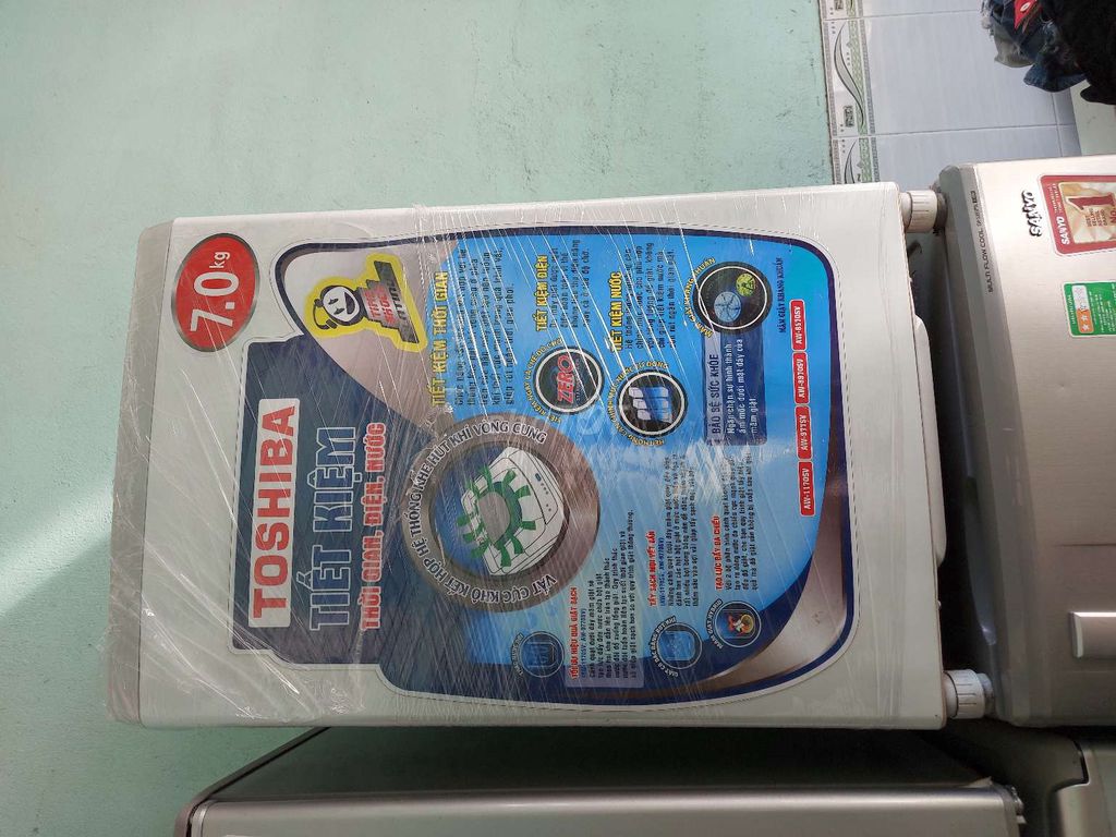 0377449203 - Thanh lý máy giặt tôsiba 7kg như.mới
