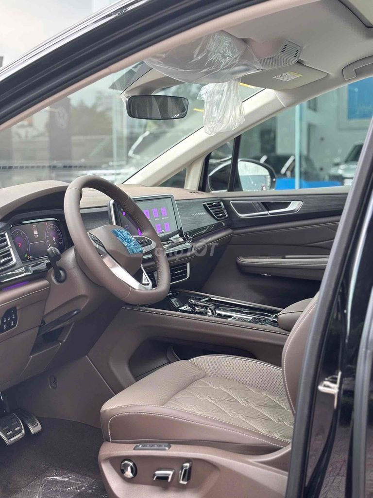 Volkswagen Viloran 2025. Mua bán Ô tô tại Thành phố Pleiku Gia Lai được đăng bởi Hưng Messi Bán Xe Đức hình 5
