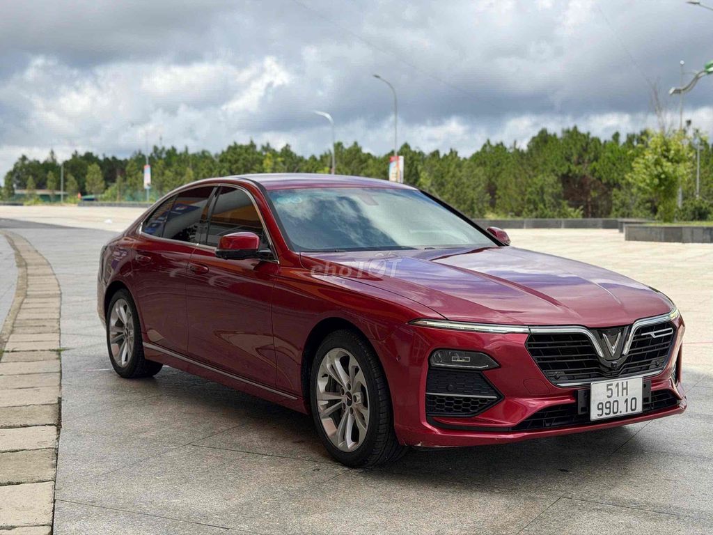 Vinfast Lux A 2021 photo 2