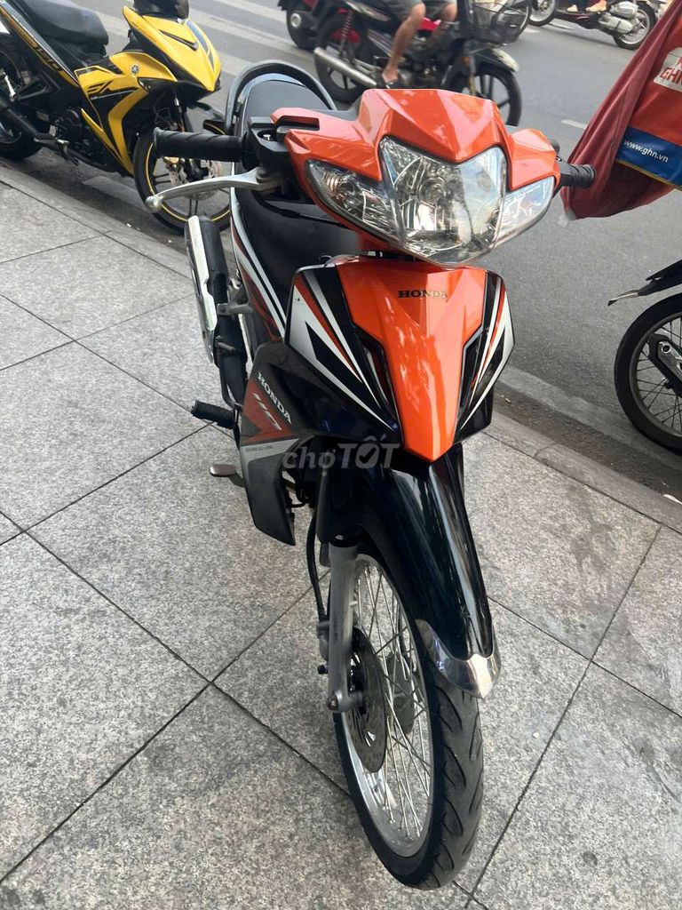 Honda wave blade 2017 mới 90% Biển số 71