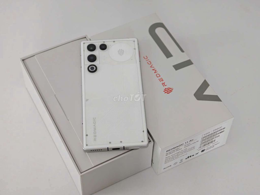 Nubia RedMagic 11 Air 256GB Trắng. Mua bán Điện thoại tại Quận Ninh Kiều Cần Thơ được đăng bởi Lê Khang hình 1