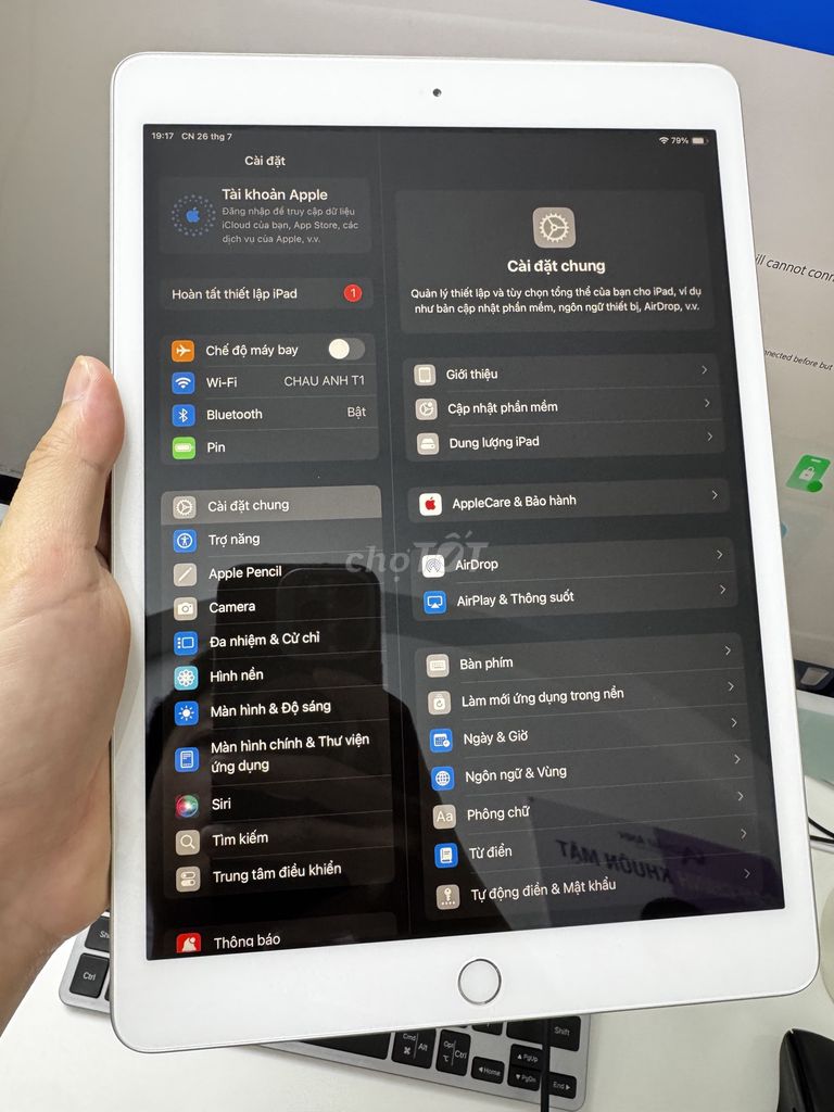 Apple iPad 7 32GB Bạc Nhật Bản Like New. Mua bán Máy tính bảng tại Quận Thanh Khê Đà Nẵng được đăng bởi Nguyễn Hoàng Khoa hình 1