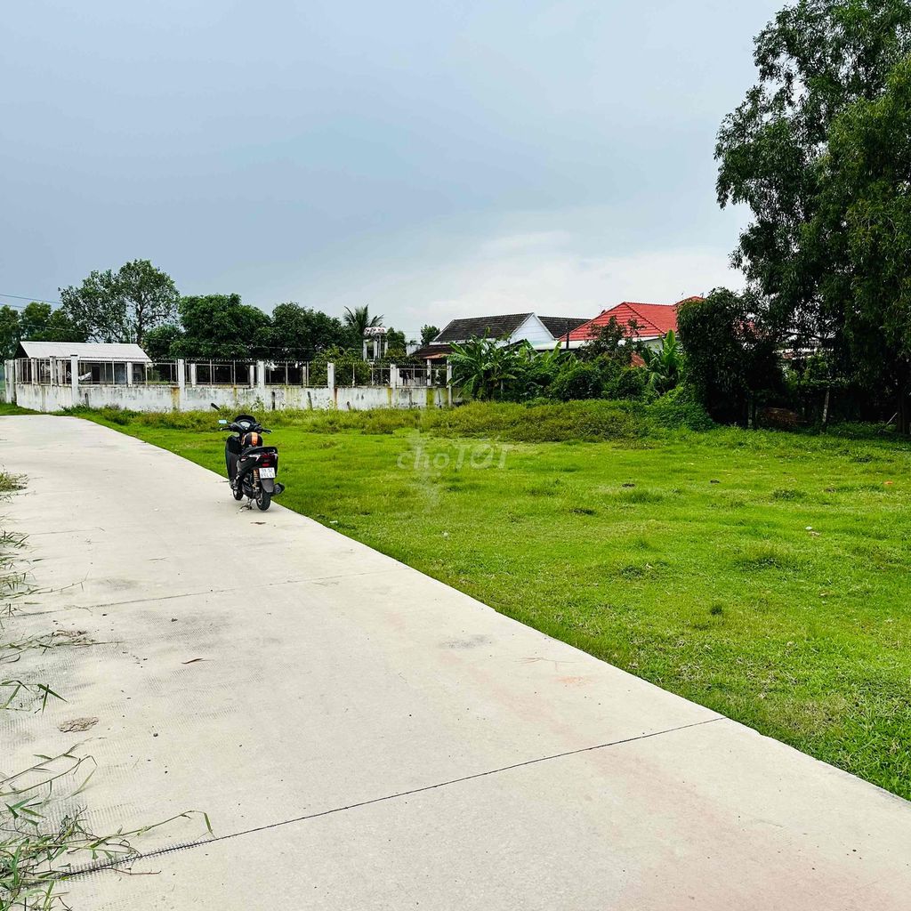 Bán đất giá tốt tại Long An, thổ cư 100%