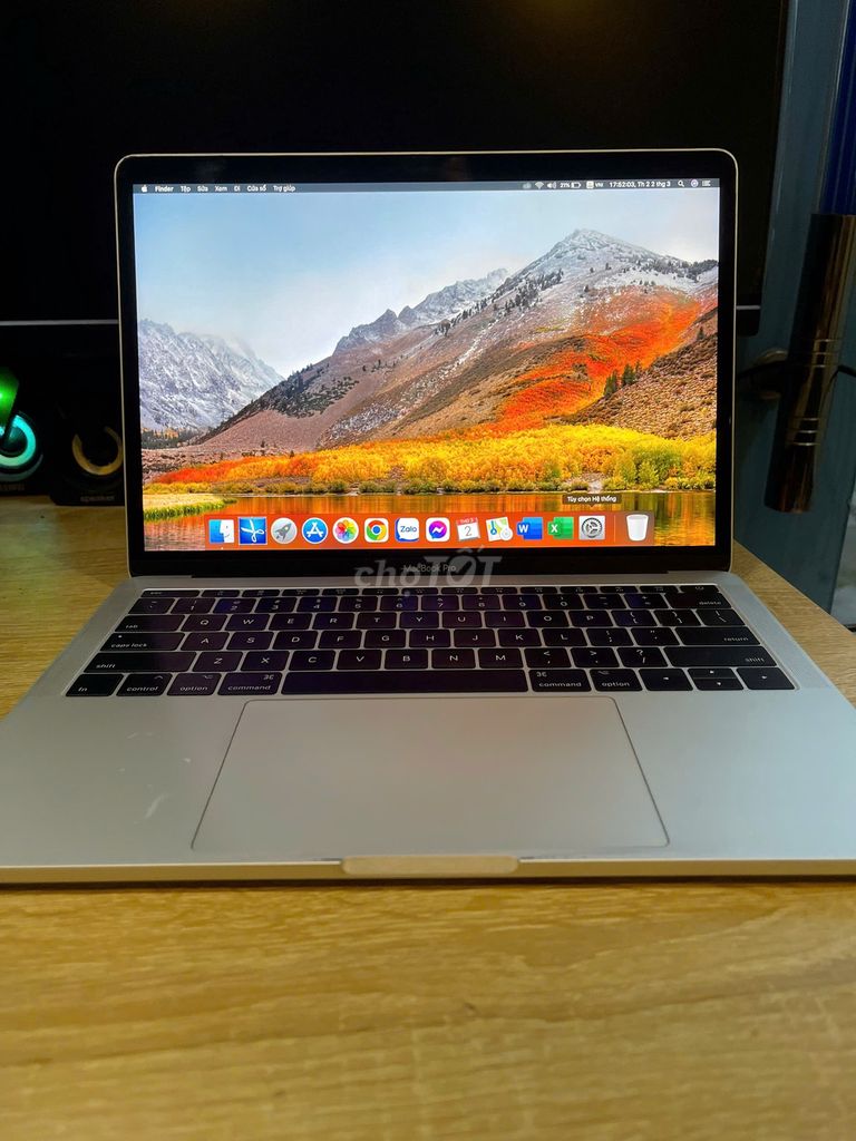 MacBook Pro 2017 Core i5 8GB/128GB 13inch Retina. Mua bán Laptop tại Quận Gò Vấp Tp Hồ Chí Minh được đăng bởi KD Computer Shop hình 1