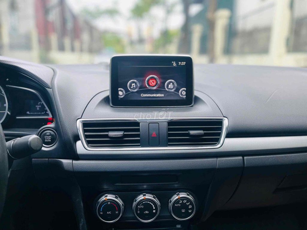 Mazda 3 2016 2.0 AT - 110000 km. Mua bán Ô tô tại Quận Cầu Giấy Hà Nội được đăng bởi Xe chất Hà Nội hình 6