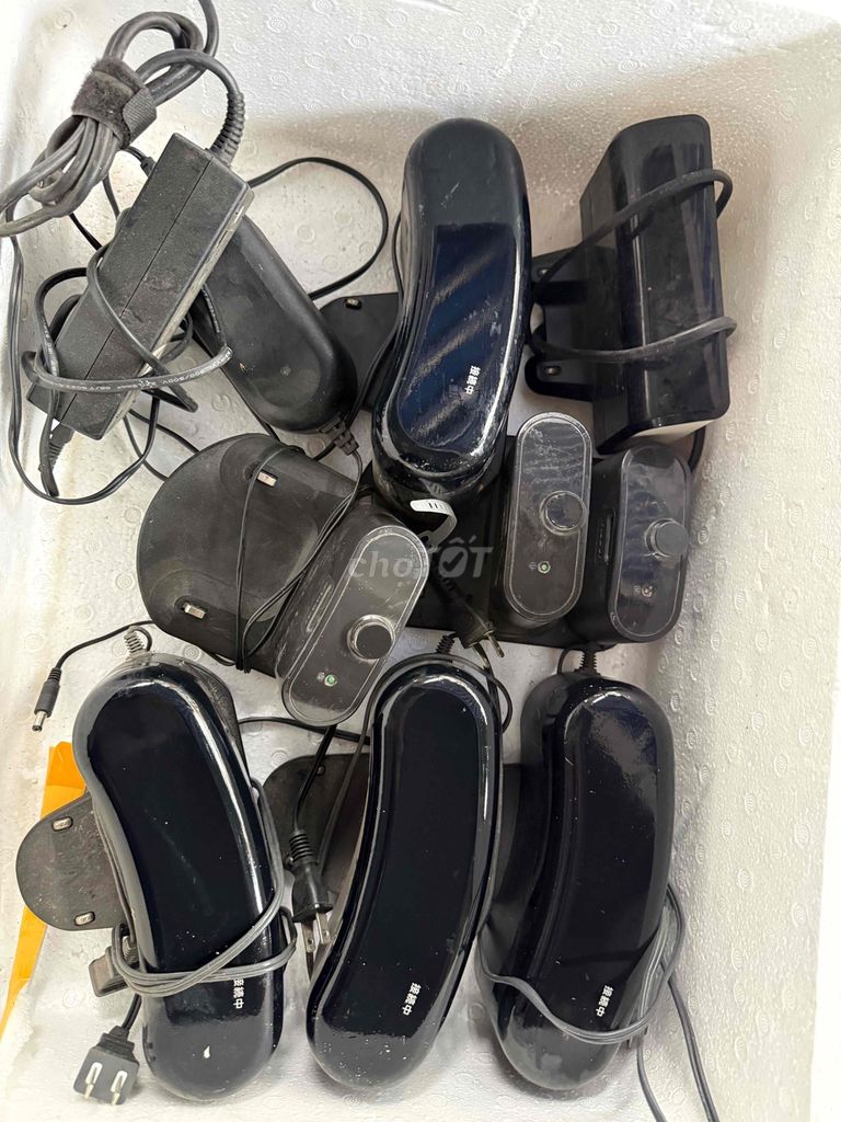 Đốc sạc Panasonic Robot Đen. Mua bán Phụ kiện (Màn hình, Chuột...) tại Thành phố Hải Dương Hải Dương được đăng bởi hồ văn út  hình 1