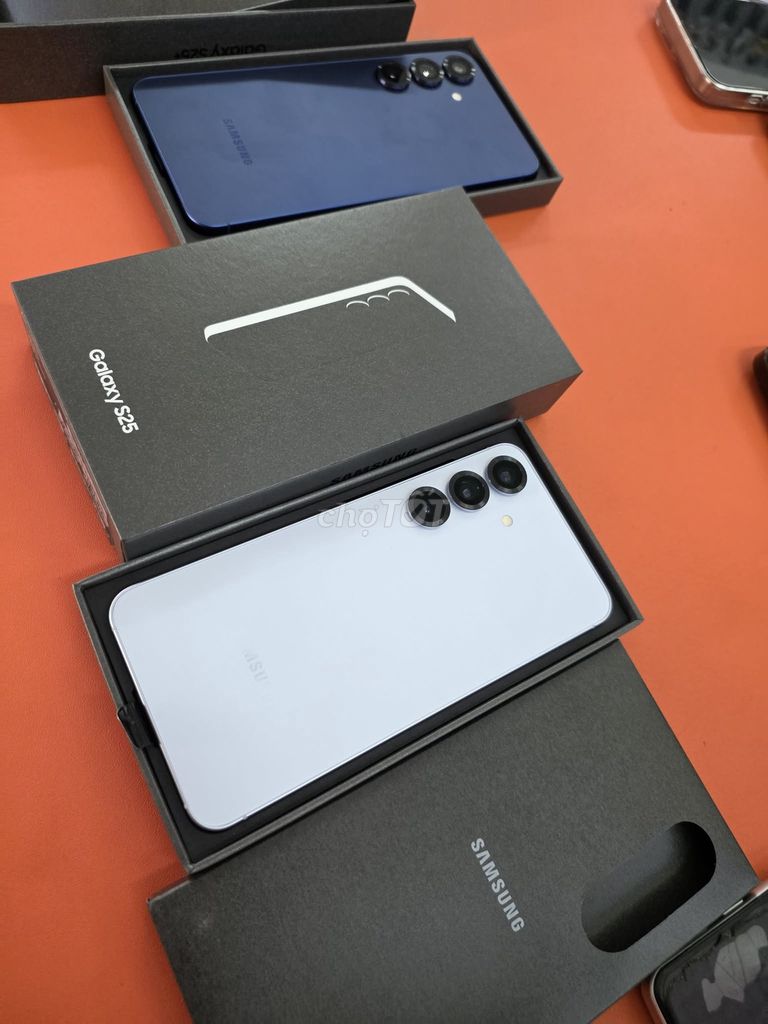Samsung S25 256GB chính hãng new fullbox bh 1 năm. Mua bán Điện thoại tại Quận Hải Châu Đà Nẵng được đăng bởi Your Phone hình 1