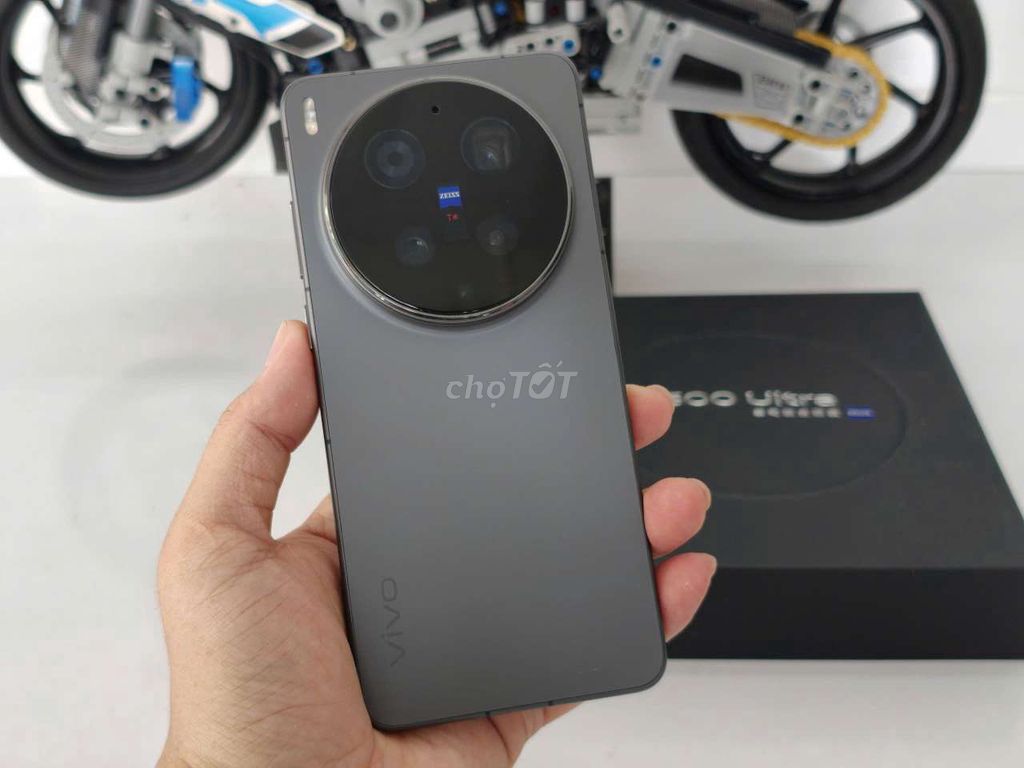 Vivo X300 Ultra 16GB/512GB Xám Fullbox Sạc 2L. Mua bán Điện thoại tại Quận Ninh Kiều Cần Thơ được đăng bởi Lê Khang hình 1