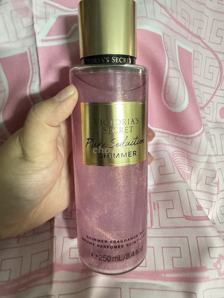 Bodymist có ánh nhũ Victoria Secret Pure Seduction