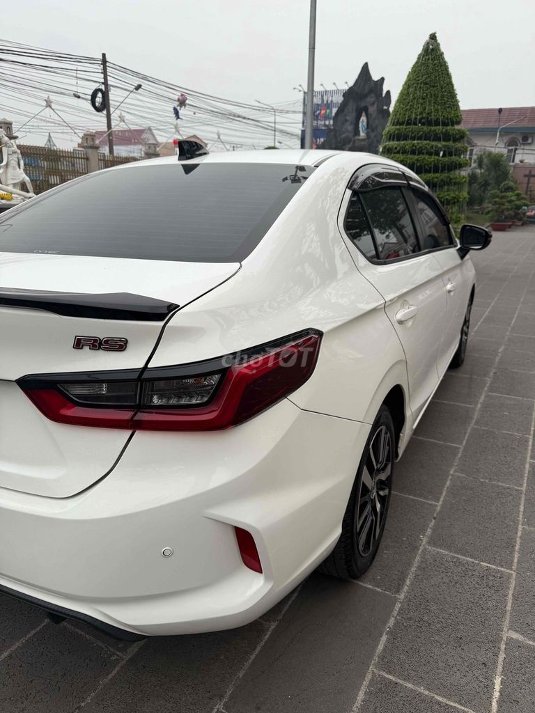 Honda City 2021 RS Trắng 29000 km. Mua bán Ô tô tại Huyện Trảng Bom Đồng Nai được đăng bởi Đinh Thiện hình 3