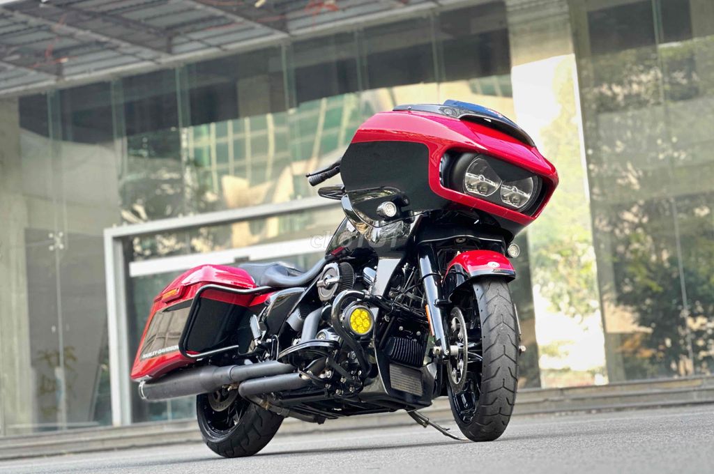 HARLEY-DAVIDSON RoadGlide 1900cc 2021 Đặc Biệt. Mua bán Xe máy tại Quận Tân Bình Tp Hồ Chí Minh được đăng bởi Nguyễn Đình Quang Duy  hình 1