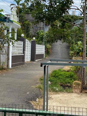 Nhà cho thuê nguyên căn trung tâm tp Bảo Lộc, hẻm xe hơi. Cho thuê nhà ở tại Thành phố Bảo Lộc Lâm Đồng được đăng bởi Nguyễn Thị Mình Thoa