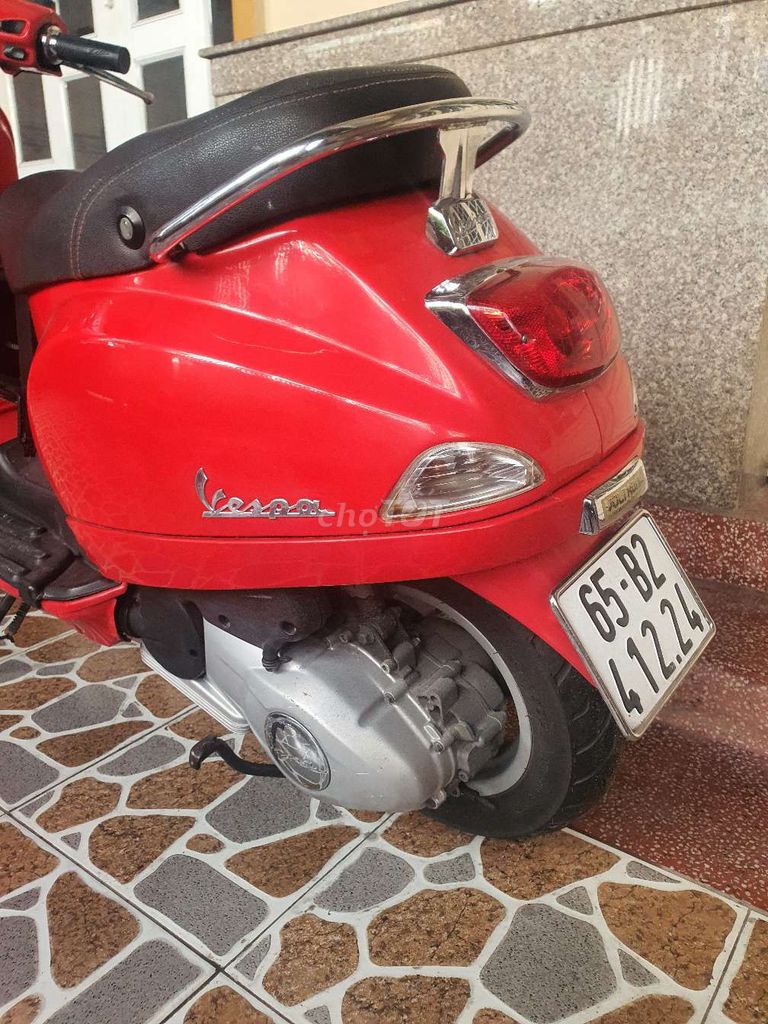 Piaggio Vespa Sprint 2014 Đỏ. Mua bán Xe máy tại Quận Ninh Kiều Cần Thơ được đăng bởi Hữu Nghĩa Bành hình 3