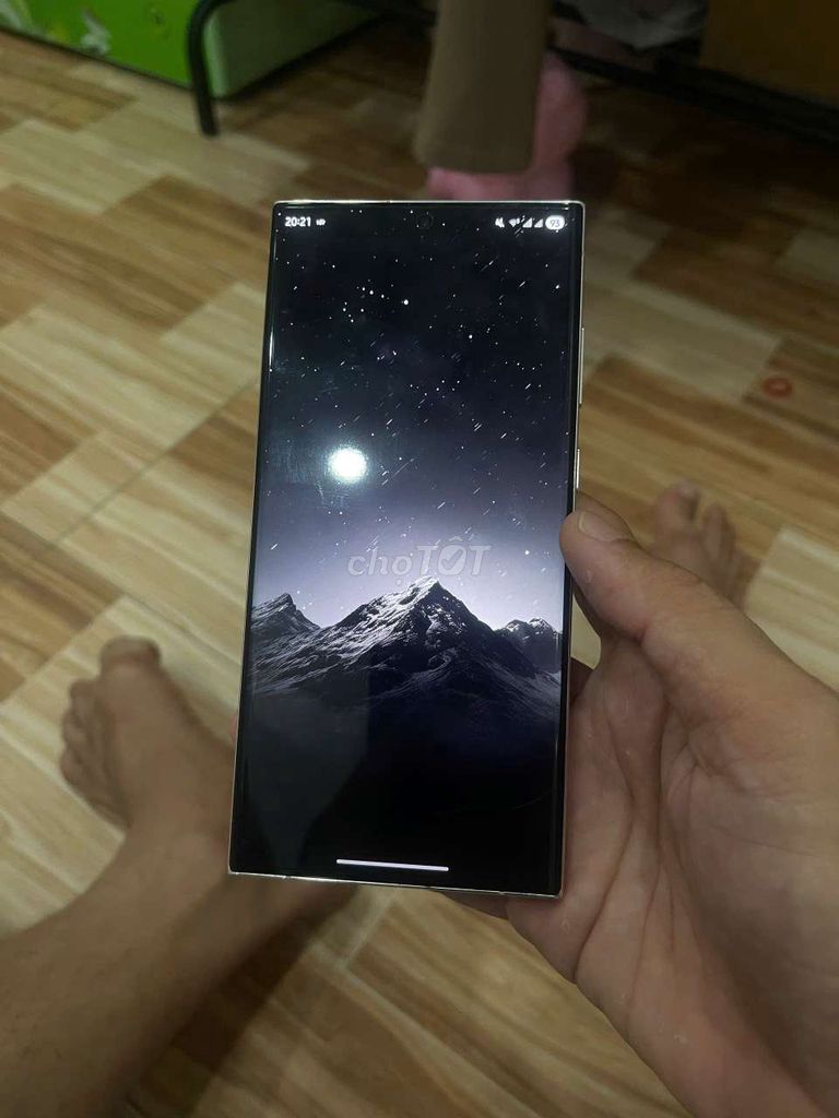 Samsung S23 Ultra Trắng Đã sử dụng. Mua bán Điện thoại tại Huyện Châu Thành An Giang được đăng bởi Nguyễn duy khánh hình 1
