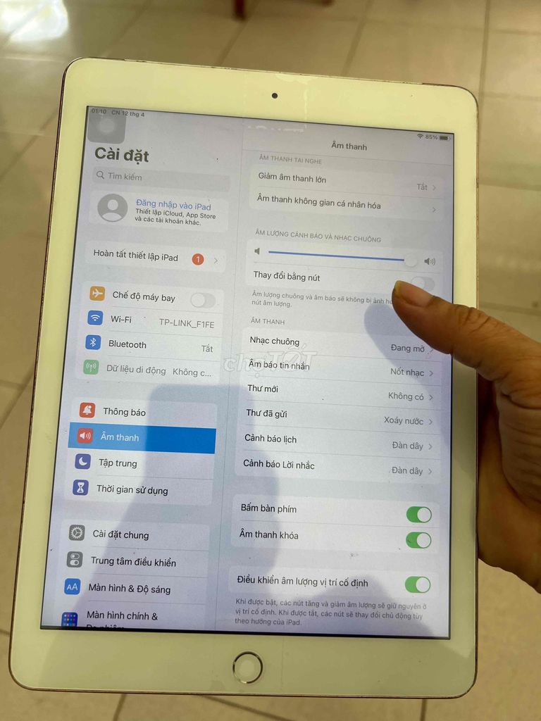 Apple iPad Gen 5. Mua bán Máy tính bảng tại Huyện Châu Đức Bà Rịa - Vũng Tàu được đăng bởi van chau hình 1