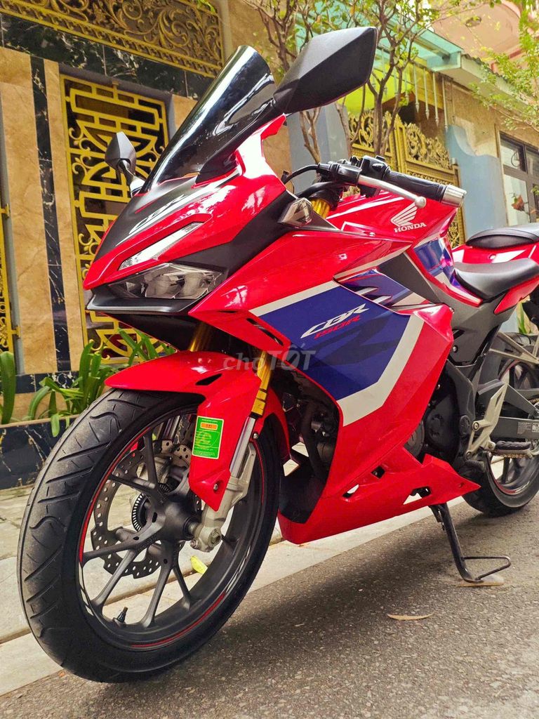 HONDA CBR 150 ABS FI cuối chót  xe lướt mới pkl. Mua bán Xe máy tại Quận Cầu Giấy Hà Nội được đăng bởi Tong motor xe may hình 4