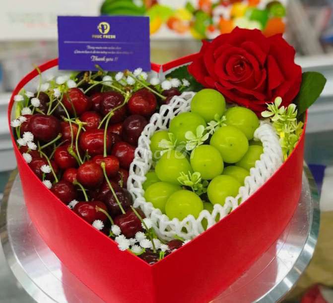 Hộp Quà Trái Cây Tươi Nhập Khẩu Dịp Valentine