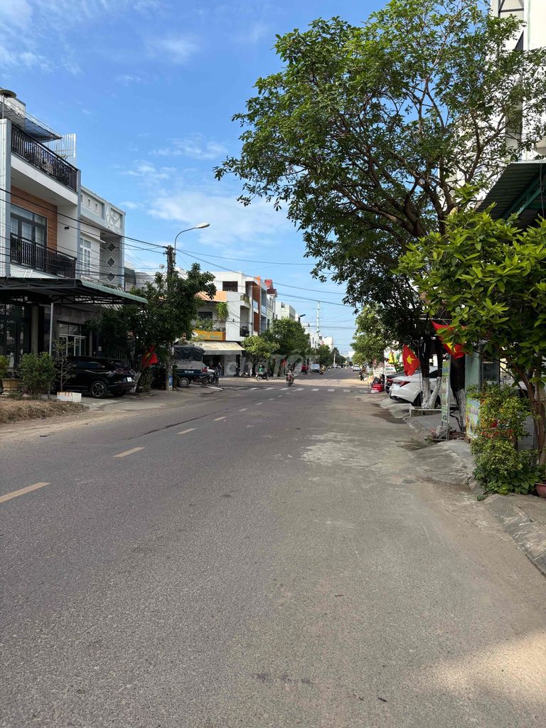 Chính chủ bán đất 2 mặt tiền tại quy nhơn