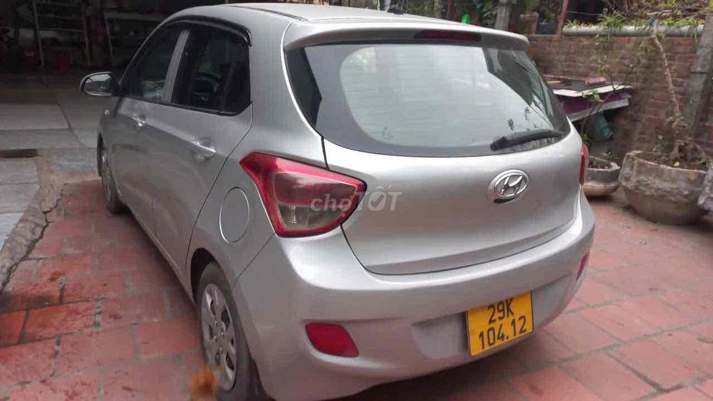 Hyundai Grand i10 2014 1.0 MT - 22 km