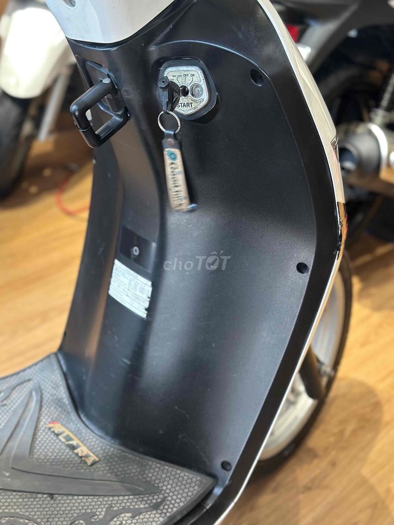 VinFast Klara A 2019 trắng. Mua bán Xe điện tại Quận 1 Tp Hồ Chí Minh được đăng bởi Trung xe hình 3