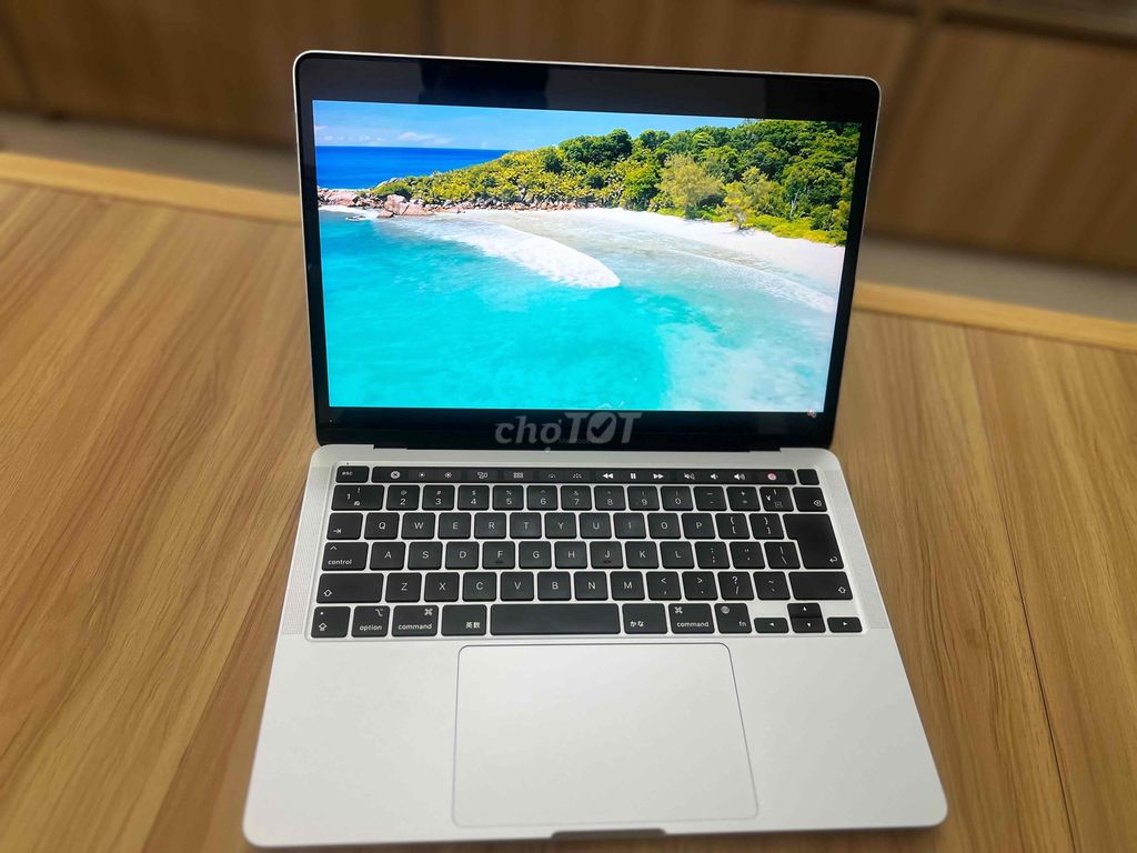 Apple MacBook Pro M1, Ram  8GB/256GB trắng. Mua bán Laptop tại Thành phố Long Xuyên An Giang được đăng bởi Laptop Mai Lý Nghĩa hình 1