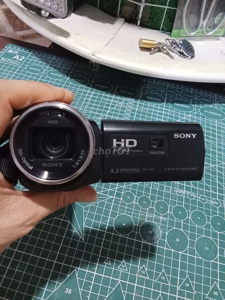 Máy quay phim Sony HDR-PJ675 Đen. Mua bán Máy ảnh, Máy quay tại Quận Nam Từ Liêm Hà Nội được đăng bởi Minh Phạm hình 1