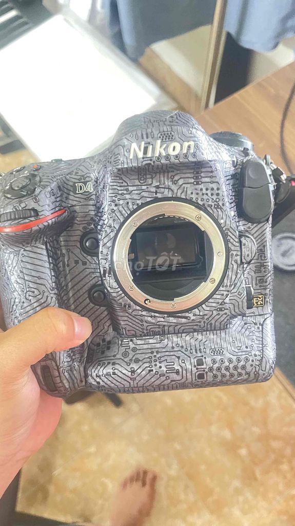Máy ảnh Nikon D4 Xám. Mua bán Máy ảnh, Máy quay tại Quận 12 Tp Hồ Chí Minh được đăng bởi Trường hình 1