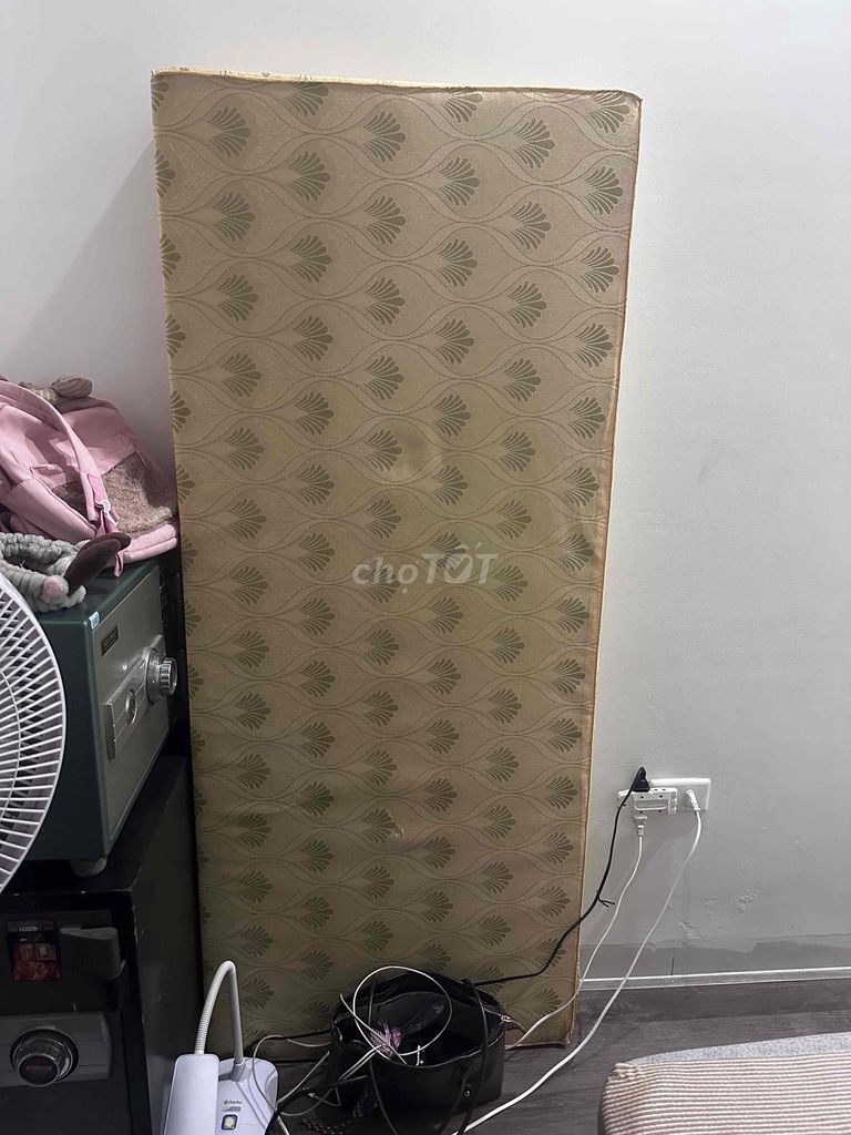 Nệm Vải thoáng khí Êm ái Vàng kem. Mua bán Giường, chăn ga gối nệm tại Quận Long Biên Hà Nội được đăng bởi Vy Khanh hình 1