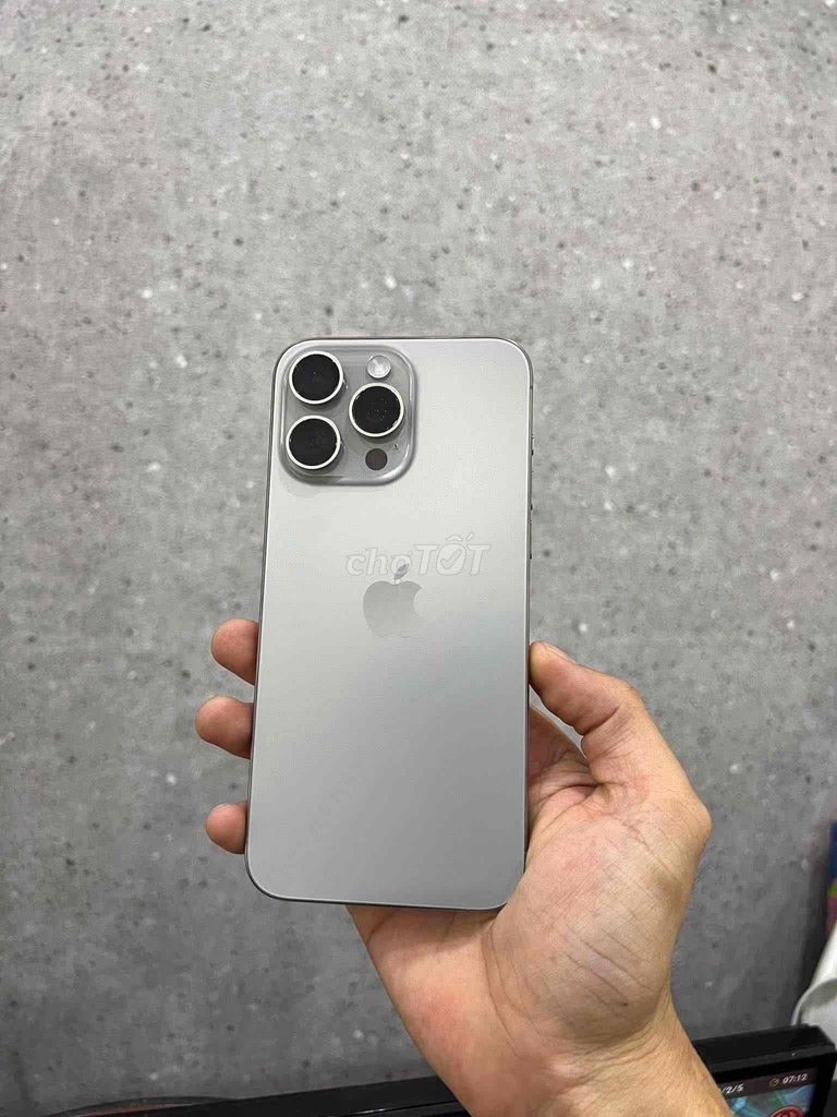 Apple iPhone 15 Pro Max 256GB Xám. Mua bán Điện thoại tại Quận 8 Tp Hồ Chí Minh được đăng bởi Duy Anh hình 1