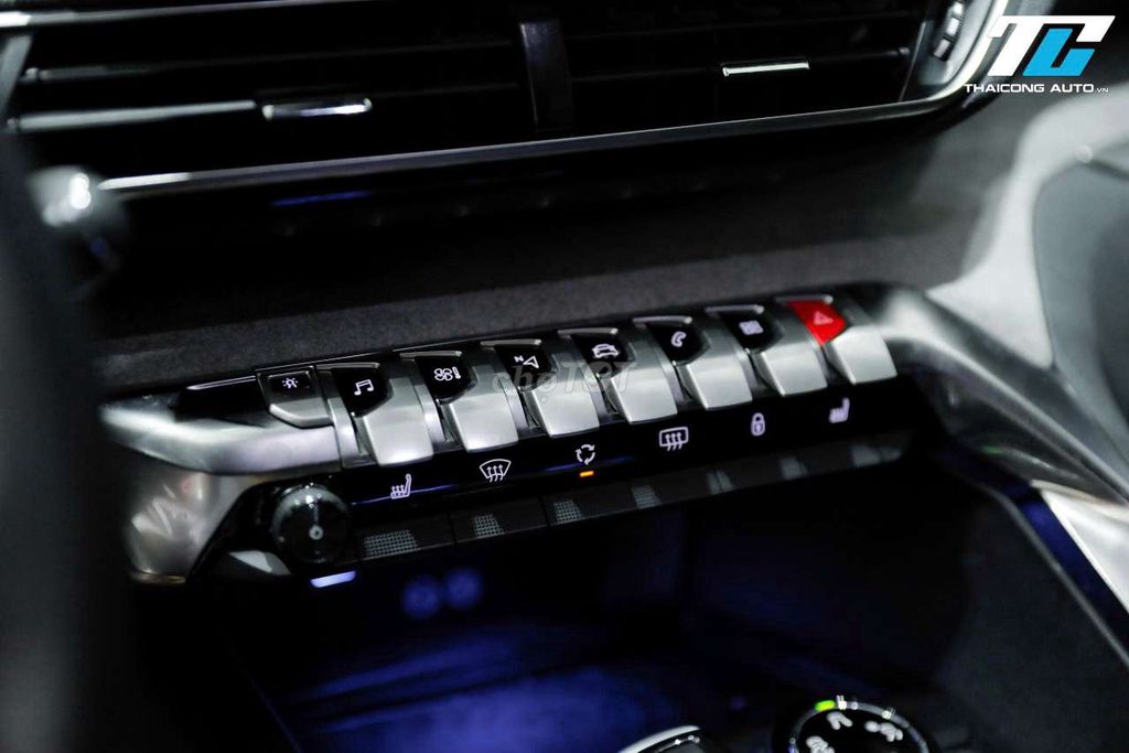 PEUGEOT 5008 GT LINE 2024 - 10000km. Mua bán Ô tô tại Quận Gò Vấp Tp Hồ Chí Minh được đăng bởi TUYỀN KUPPY XE LƯỚT LUXURY  hình 11