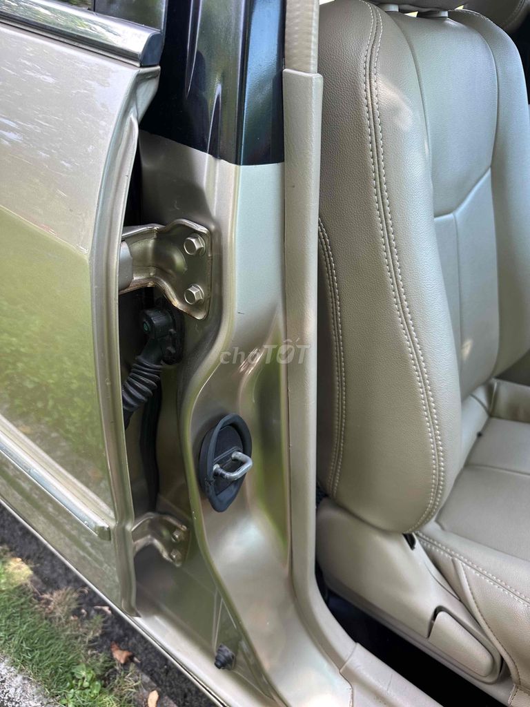 Ford Laser 2004 GHIA 1.8 AT - 158000 km. Mua bán Ô tô tại Thành phố Tuy Hòa Phú Yên được đăng bởi Nguyễn Văn Nghiêm hình 2