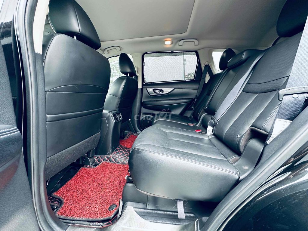 Nissan X-trail Sv 2.5 2020-1 chủ từ đầu. Mua bán Ô tô tại Quận Hoàng Mai Hà Nội được đăng bởi Phạm Mạnh Đức  hình 12