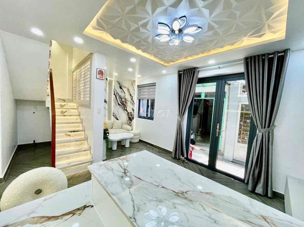 SIÊU HIẾM CHỈ 3 TỶ NHĨNH- NỘI THẤT CHÂU ÂU