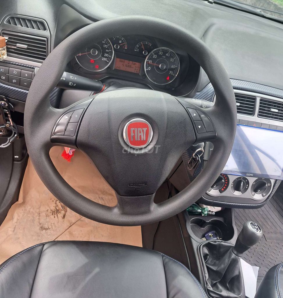 Fiat Punto 2009 Bạc. Mua bán Ô tô tại Huyện Bình Chánh Tp Hồ Chí Minh được đăng bởi Huỳnh thanh hieu hình 5