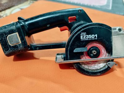 Máy khoan pin. Mua bán Nội thất, đồ gia dụng khác tại Quận Thanh Khê Đà Nẵng được đăng bởi Hoài