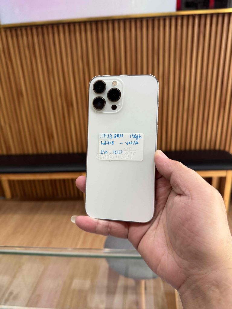iPhone 13 Pro Max 128GB Trắng VN Pin New 100%. Mua bán Điện thoại tại Quận 10 Tp Hồ Chí Minh được đăng bởi Phi Đăng Sơn Store hình 1