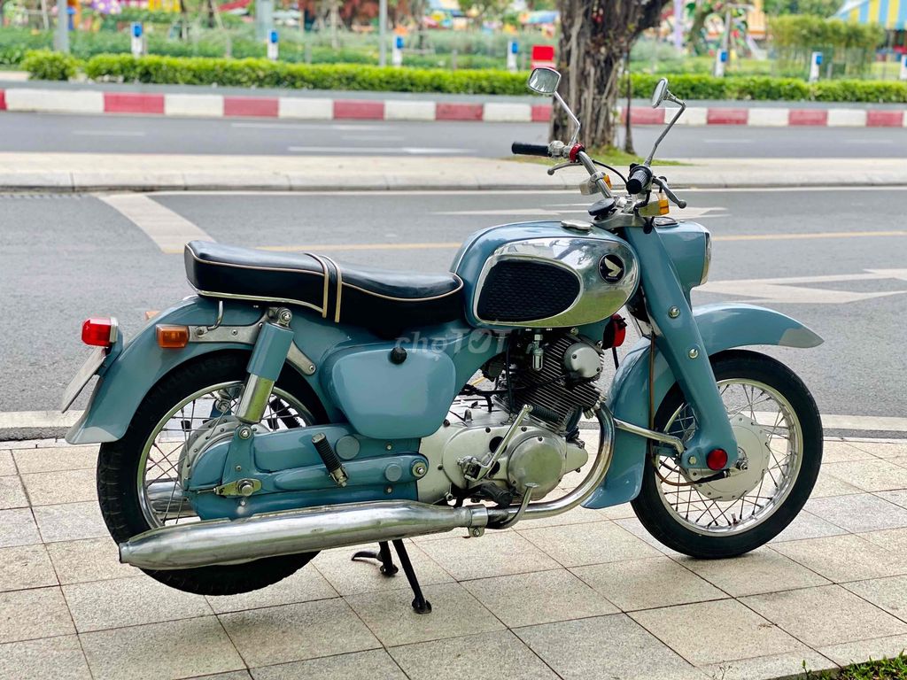Honda Dream 305 CA77 cực hiếm. Mua bán Xe máy tại Thành phố Thủ Đức Tp Hồ Chí Minh được đăng bởi Cánh Chim Phiêu Bạt hình 2