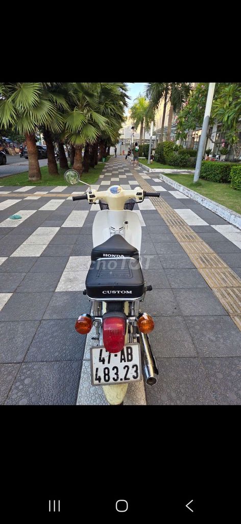 Honda Cub 50cc 2017 желто-кремовый