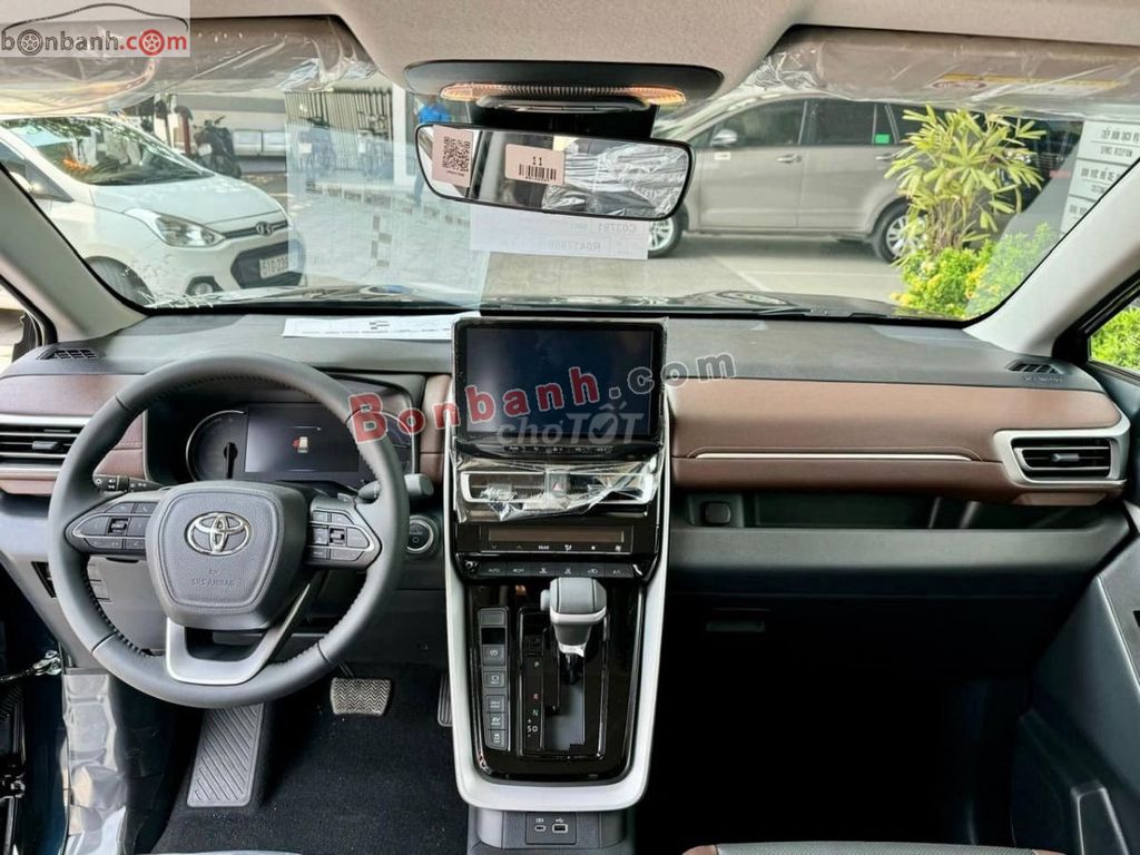 Toyota Innova Cross 2025. Mua bán Ô tô tại Quận 12 Tp Hồ Chí Minh được đăng bởi LY TOYOTA hình 5