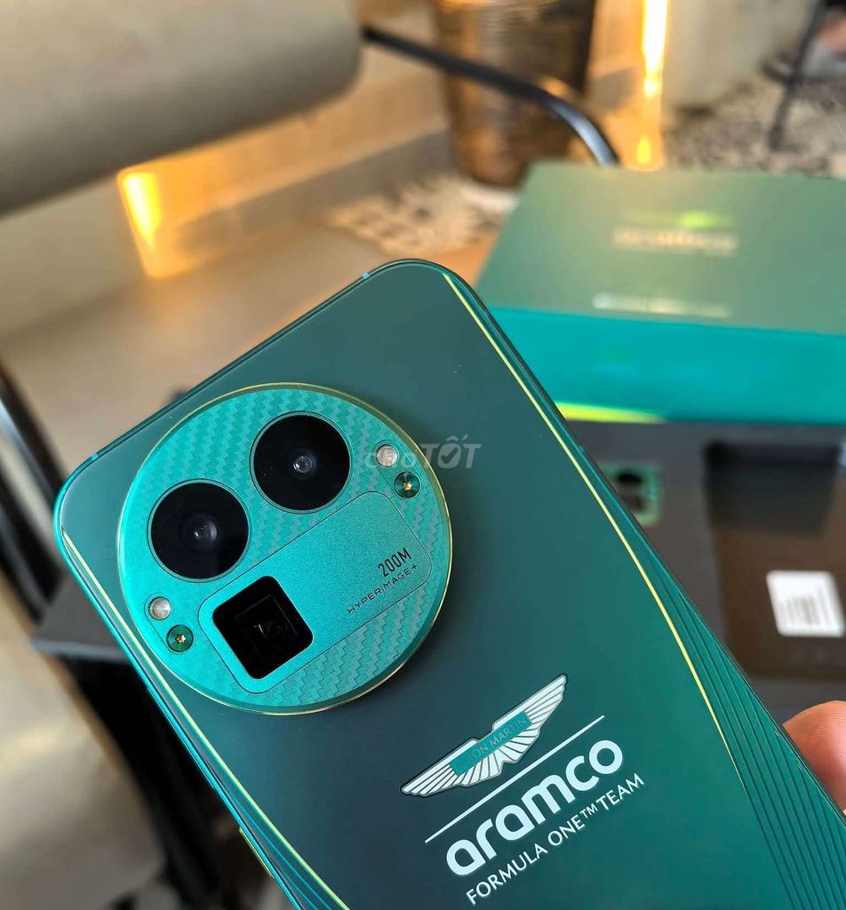 Realme GT8 Pro Aston Martin F1 1TB Xanh lá. Mua bán Điện thoại tại Quận Tân Bình Tp Hồ Chí Minh được đăng bởi Huynh quang tan hình 1