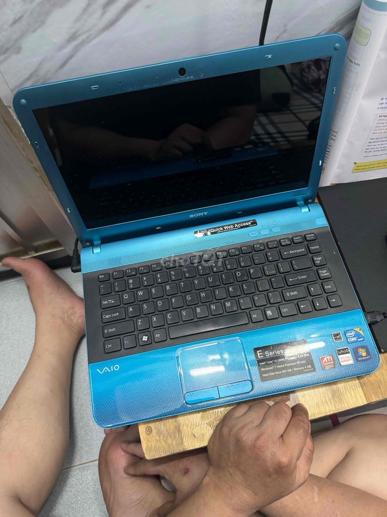 Sony VAIO E Series i3-380M. Mua bán Laptop tại Quận 10 Tp Hồ Chí Minh được đăng bởi Kiều Khanh hình 1