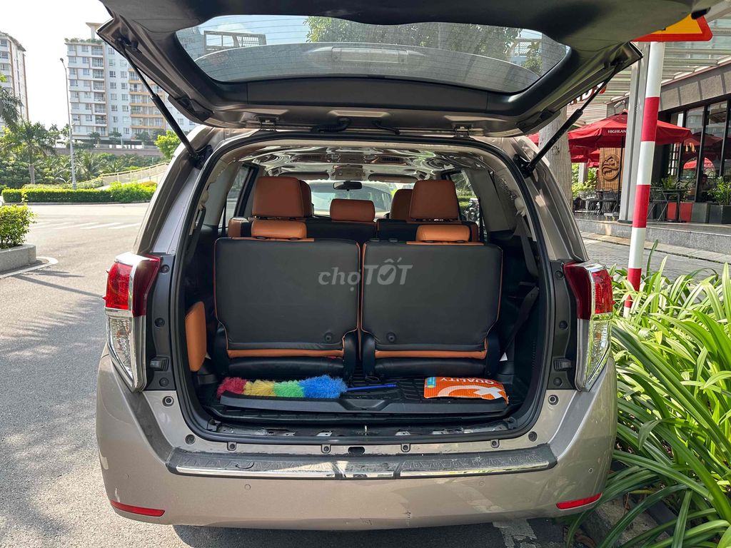 Toyota Innova E 2021 Số sàn 7c màu đồng ánh kim. Mua bán Ô tô tại Quận Bình Thạnh Tp Hồ Chí Minh được đăng bởi phuongneo hình 5