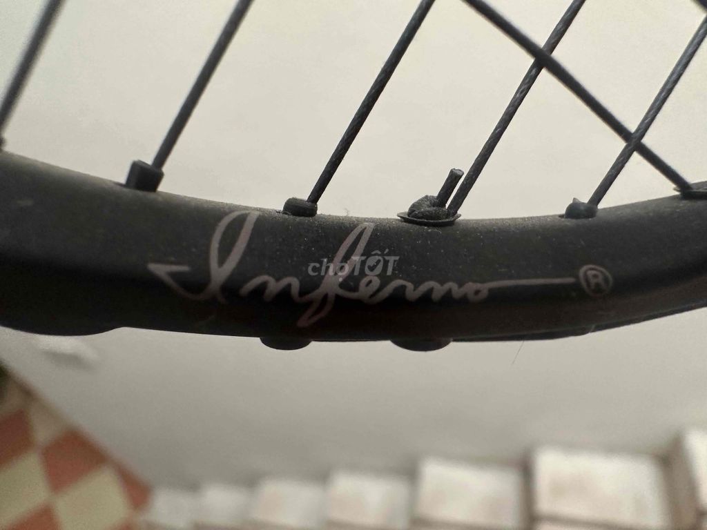 Vợt cầu lông Gosen Inferno Matte black. Mua bán Đồ thể thao, Dã ngoại tại Quận Đống Đa Hà Nội được đăng bởi Xuân Hoàng hình 1