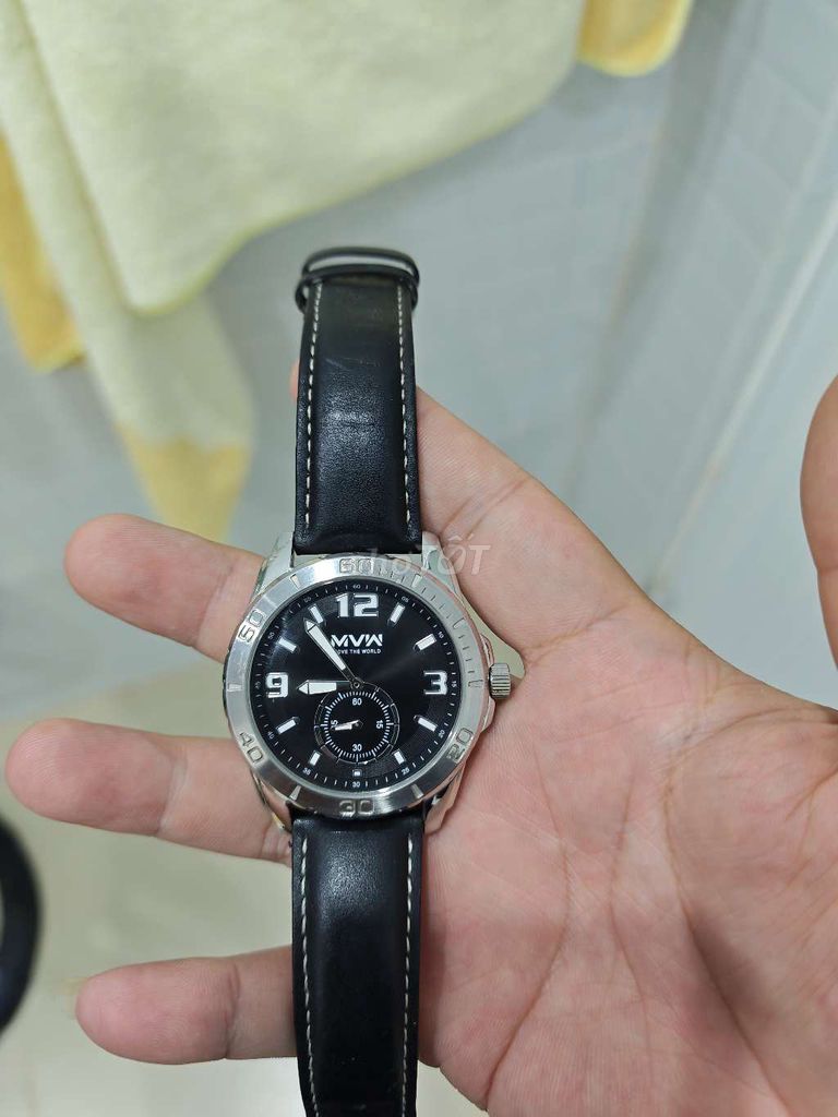 Đồng hồ MVW Nam Dây da Đen Bạc. Mua bán Đồng hồ tại Thành phố Trà Vinh Trà Vinh được đăng bởi Thanh Điền hình 1