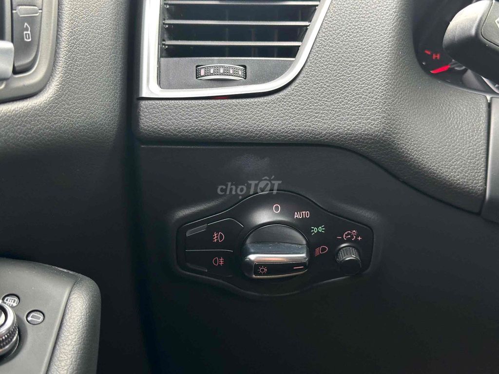 Audi Q5 2016 2.0T Premium Quattro - 60000 km. Mua bán Ô tô tại Quận Bắc Từ Liêm Hà Nội được đăng bởi Lê Duy Hưng hình 16