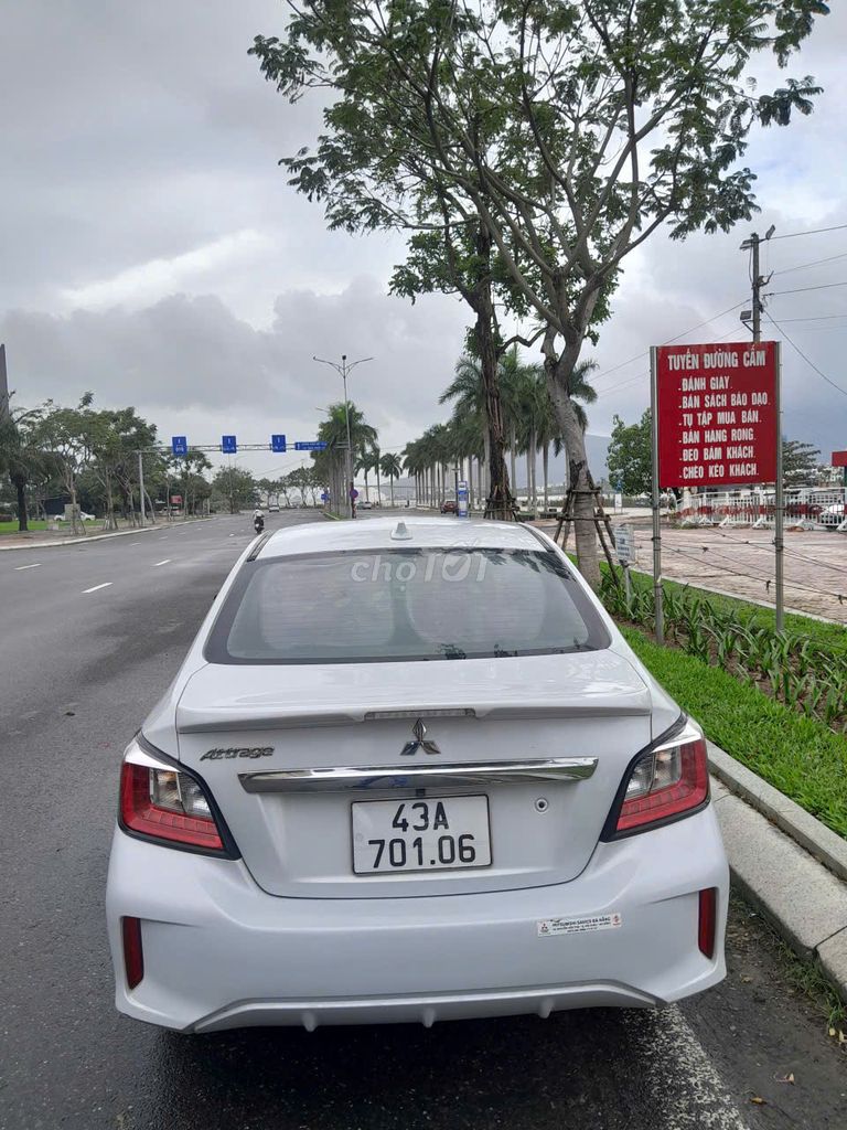 Mitsubishi Attrage CVT 2022 trắng, oddo 24.000 km. Mua bán Ô tô tại Quận Thanh Khê Đà Nẵng được đăng bởi JC Quang hình 4