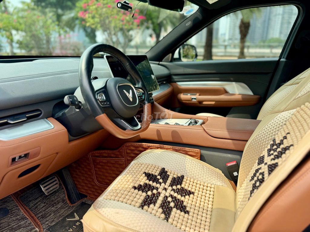 VF9 Plus 2023 - Màu trắng - 2v5km - Thuê pin (SDI). Mua bán Ô tô tại Thành phố Thủ Đức Tp Hồ Chí Minh được đăng bởi OTOCITY hình 10