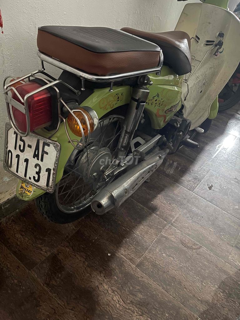 Em Bán Cúp 50cc 2015 Máy Zin Êm Ru Chạy Rất Ngon Ạ. Mua bán Xe máy tại Quận Hoàng Mai Hà Nội được đăng bởi Tuấn Giang hình 3